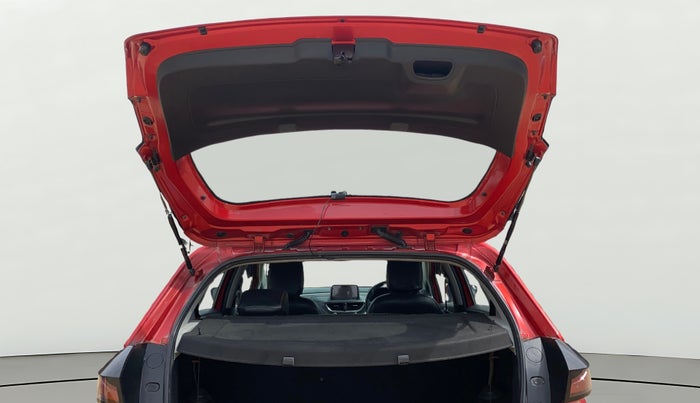 2020 Tata ALTROZ XZ PETROL, Petrol, Manual, 60,152 km, Boot Door Open