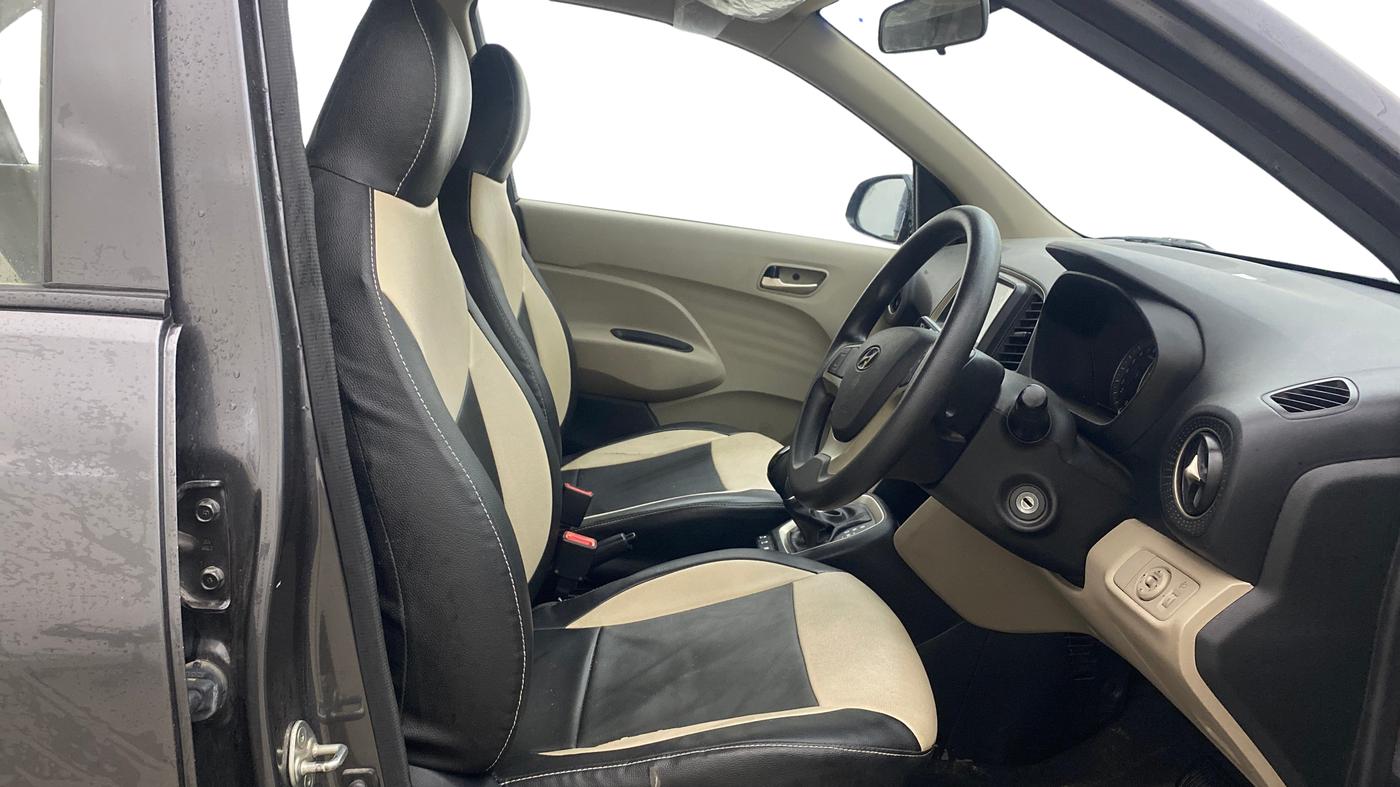 2021 Hyundai NEW SANTRO SPORTZ AMT, Petrol, Automatic, 28,675 km, Right Side Front Door Cabin