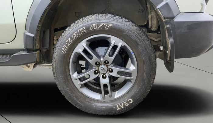 2021 Mahindra Thar LX PETROL HT 4WD AT, Petrol, Automatic, 32,630 km, Left Rear Wheel