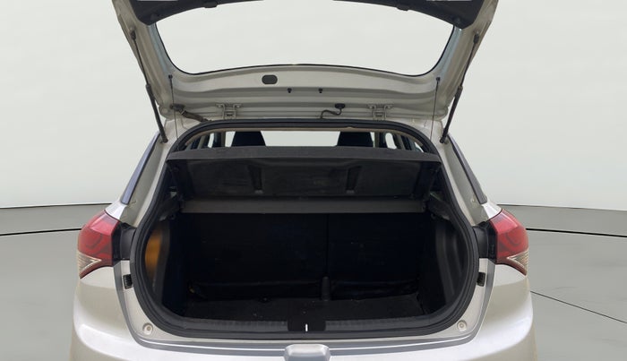 2017 Hyundai Elite i20 ASTA 1.4 CRDI (O), Diesel, Manual, 63,034 km, Boot Open Zoomed View