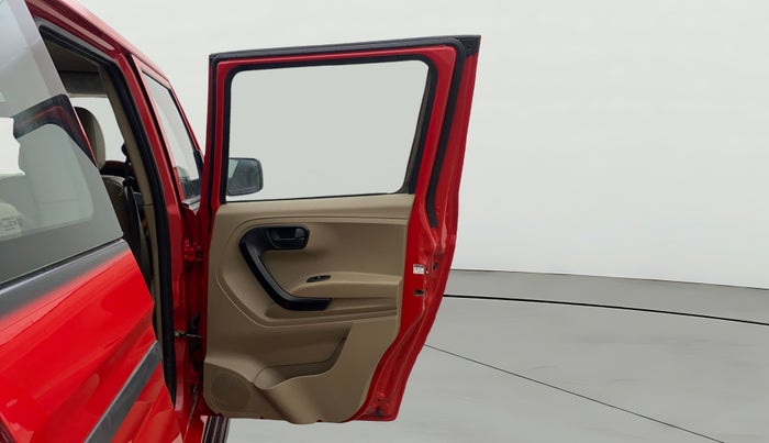 2021 Mahindra BOLERO NEO N 4, Diesel, Manual, 40,245 km, RHS Rear Door