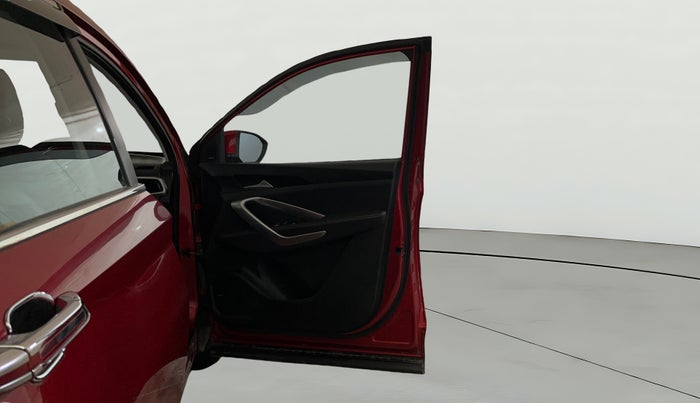 2020 MG HECTOR SHARP 1.5 DCT PETROL, Petrol, Automatic, 94,648 km, RHS Front Door