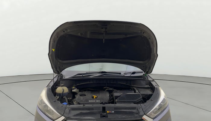 2017 Hyundai Tucson 2WD AT GL PETROL , Petrol, Automatic, 57,508 km, Open Bonet