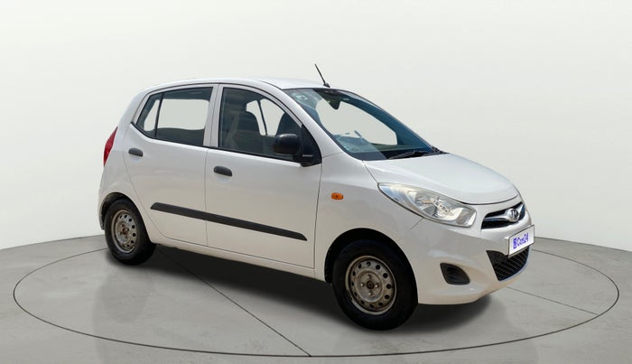 2016 Hyundai i10 MAGNA 1.1, CNG, Manual, 1,47,098 km, Right Front Diagonal