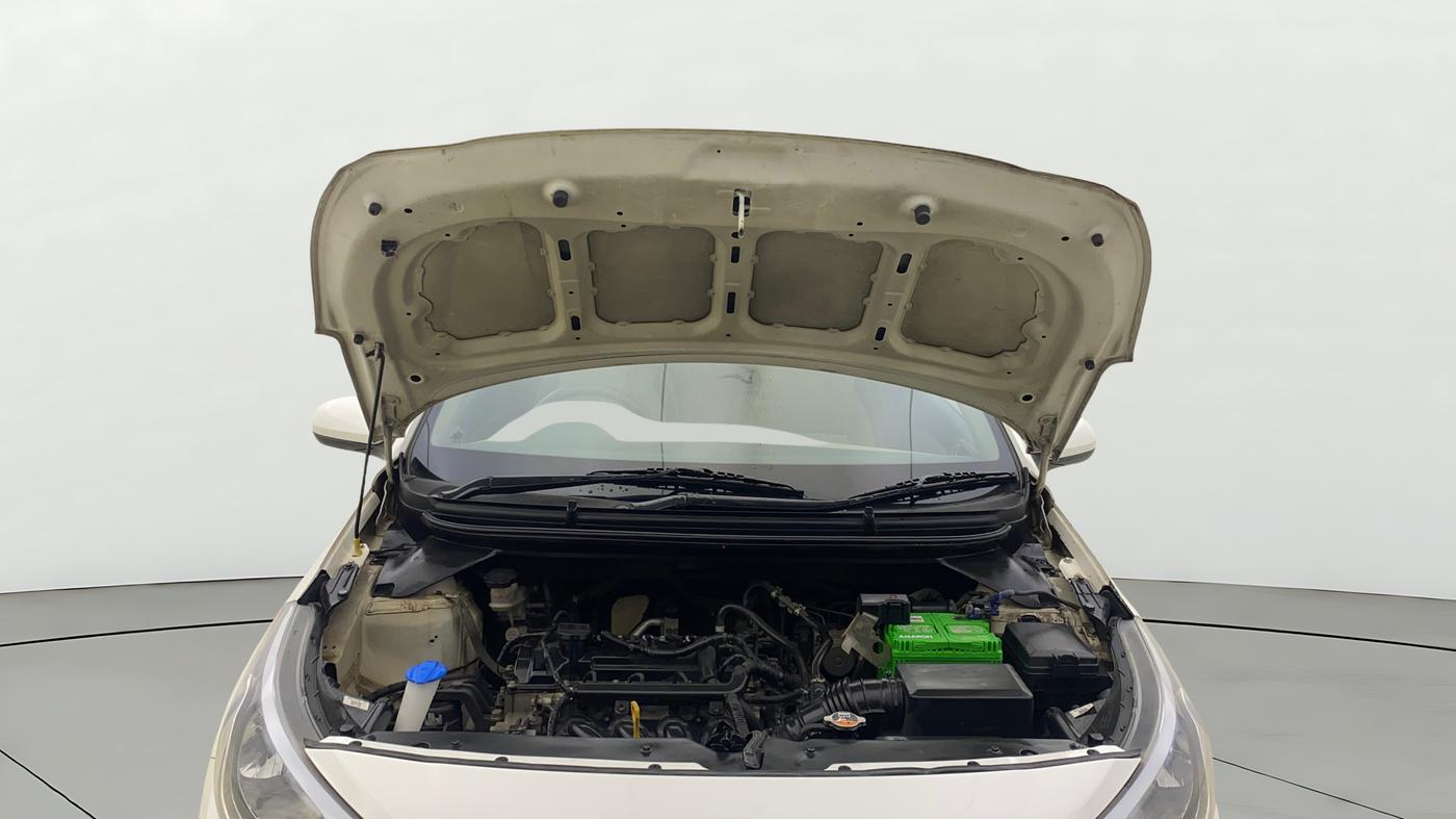 2018 Hyundai Elite i20 MAGNA EXECUTIVE CVT, Petrol, Automatic, 25,852 km, Open Bonet