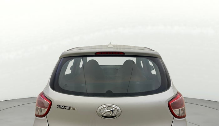 2017 Hyundai Grand i10 MAGNA AT 1.2 KAPPA VTVT, Petrol, Automatic, 27,080 km, Rear Windshield