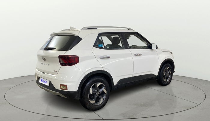 2019 Hyundai VENUE SX 1.0 (O) TURBO, Petrol, Manual, 68,302 km, Right Back Diagonal