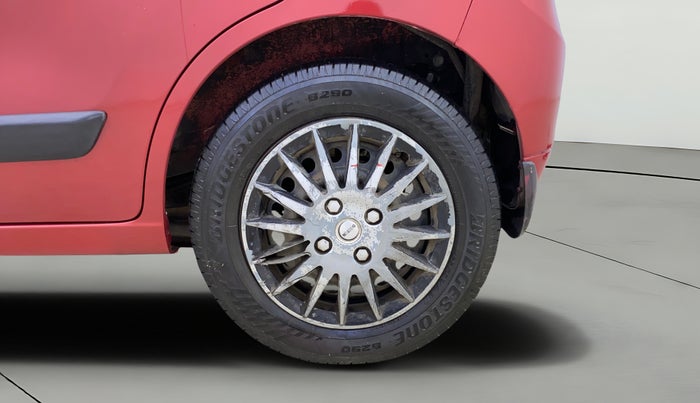 2013 Maruti Wagon R 1.0 VXI, CNG, Manual, 65,804 km, Left Rear Wheel
