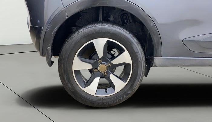 2018 Tata NEXON XZA PLUS PETROL, Petrol, Automatic, 57,997 km, Right Rear Wheel