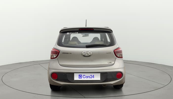 2017 Hyundai Grand i10 ASTA 1.2 KAPPA VTVT, Petrol, Manual, 50,818 km, Back/Rear