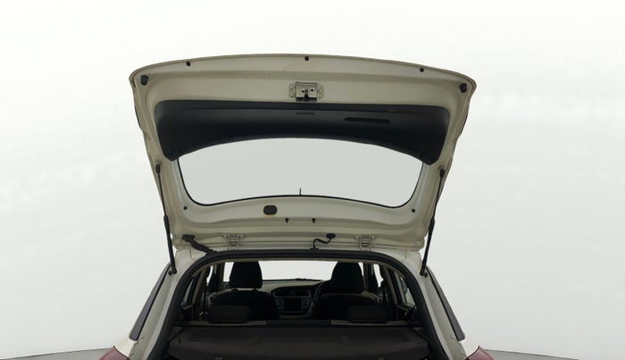 2019 Hyundai Elite i20 ASTA 1.2 (O), Petrol, Manual, 62,157 km, Boot Door Open