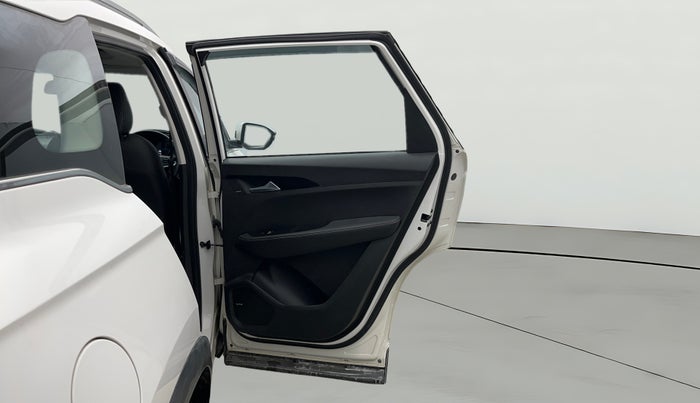 2020 MG HECTOR SHARP 1.5 DCT PETROL, Petrol, Automatic, 88,474 km, RHS Rear Door