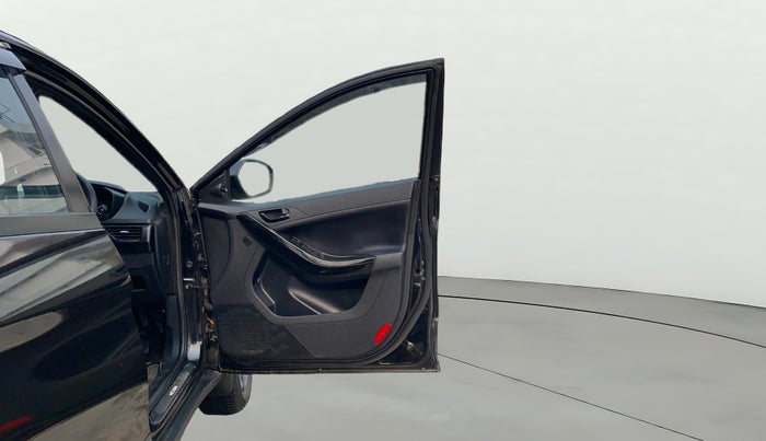 2023 Tata NEXON XZ PLUS (O) PETROL DARK EDITION, Petrol, Manual, 16,636 km, RHS Front Door