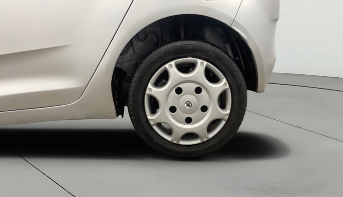 2020 Tata ALTROZ XM PETROL, Petrol, Manual, 49,975 km, Left Rear Wheel