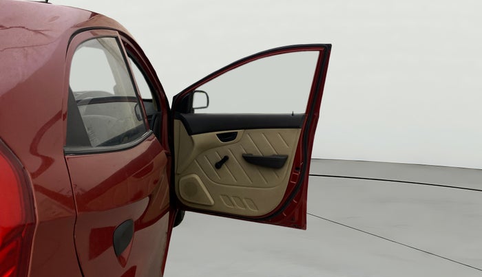 2013 Hyundai Eon D-LITE+, Petrol, Manual, 70,244 km, RHS Front Door