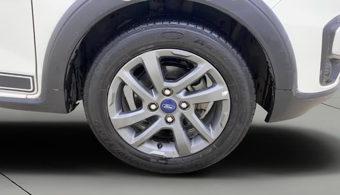 2021 Ford FREESTYLE TITANIUM 1.2 PETROL, Petrol, Manual, 30,381 km, Right Front Wheel