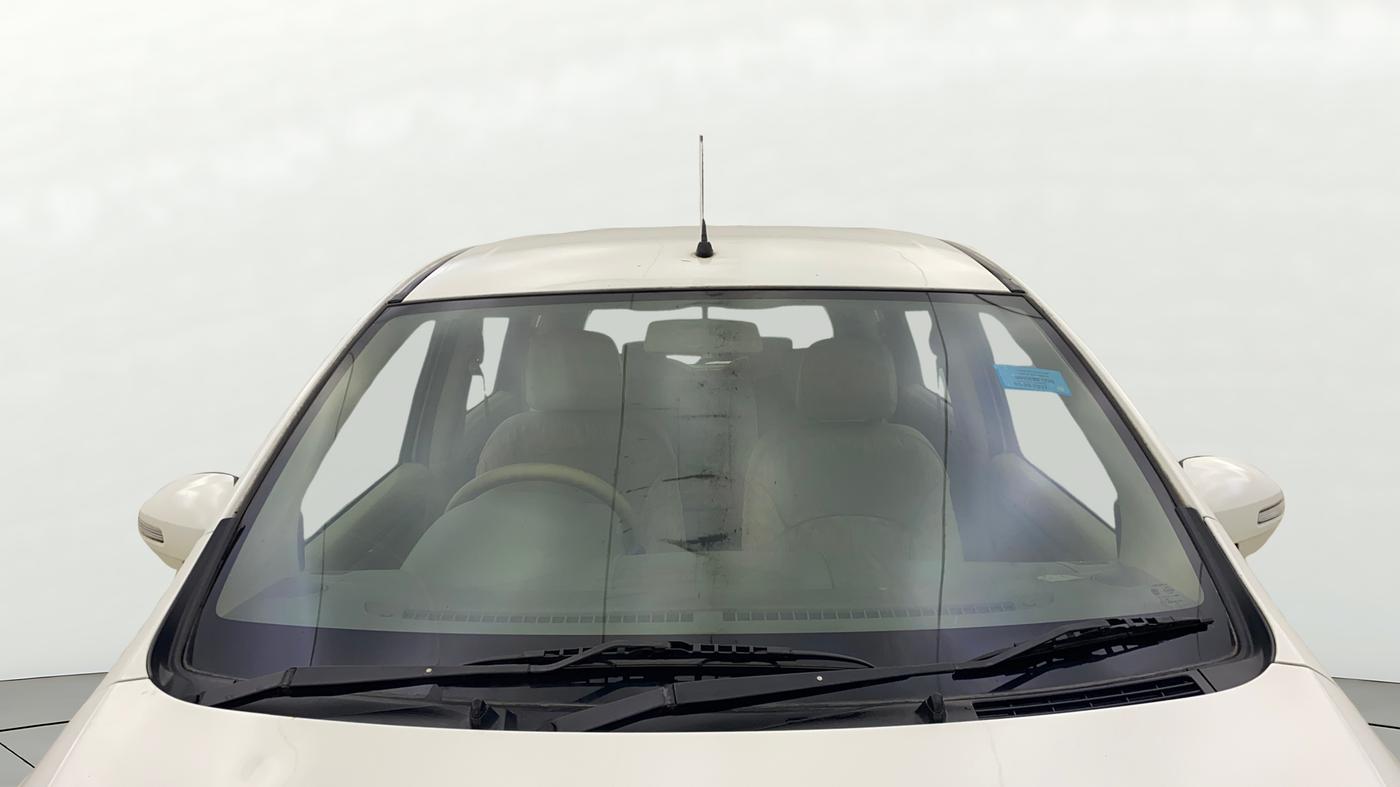 2012 Maruti Ertiga ZXI, Petrol, Manual, 1,35,791 km, Front Windshield