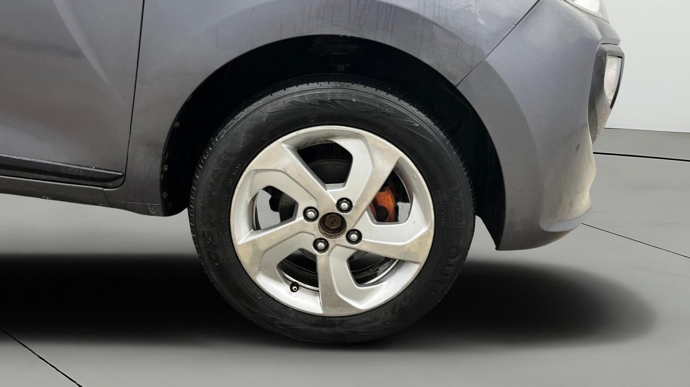 2019 Hyundai NEW SANTRO SPORTZ MT, Petrol, Manual, 39,000 km, Right Front Wheel