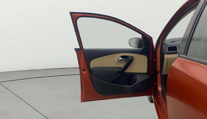 2015 Volkswagen Polo HIGHLINE1.5L, Diesel, Manual, 82,713 km, LHS Front Door