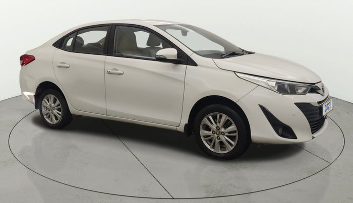 2018 Toyota YARIS V CVT, Petrol, Automatic, 74,673 km, Right Front Diagonal