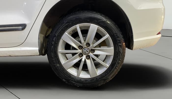 2017 Volkswagen Ameo HIGHLINE1.2L, Petrol, Manual, 53,598 km, Left Rear Wheel
