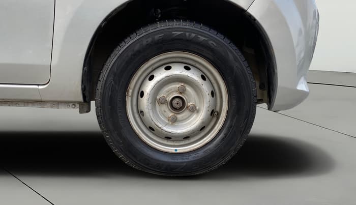 2013 Maruti Alto LX, Petrol, Manual, 55,054 km, Right Front Wheel