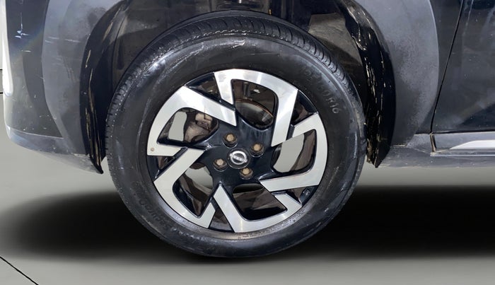 2022 Nissan MAGNITE XV PREMIUM, Petrol, Manual, 10,015 km, Left Front Wheel
