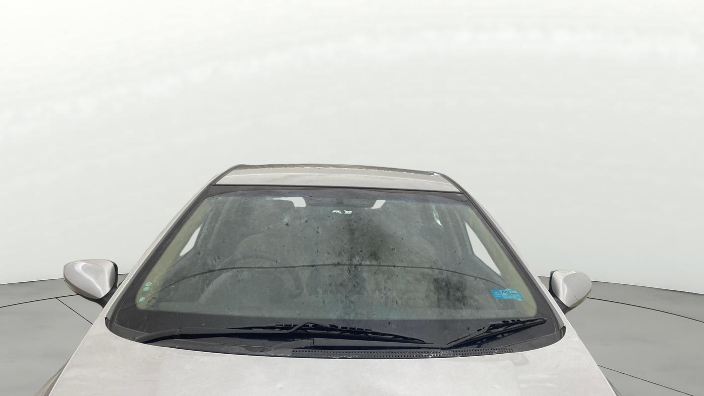2015 Hyundai Verna FLUIDIC 4S 1.6 VTVT S AT, Petrol, Automatic, 66,645 km, Front Windshield