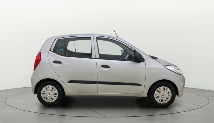 2016 Hyundai i10 MAGNA 1.1, CNG, Manual, 93,408 km, Right Side View