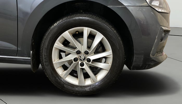 2022 Skoda SLAVIA AMBITION 1.0L TSI AT, Petrol, Automatic, 81,928 km, Right Front Wheel