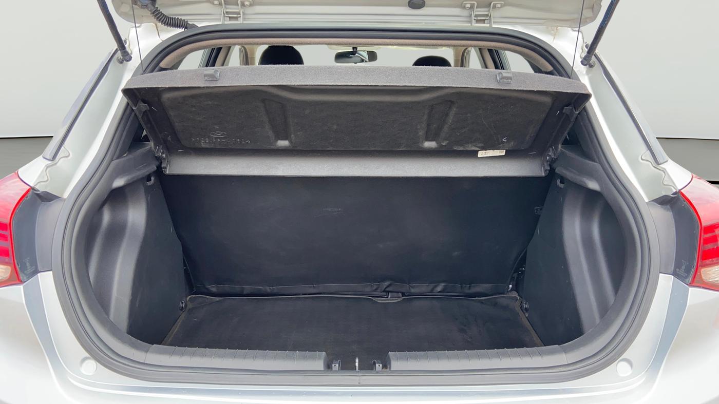 2019 Hyundai Elite i20 SPORTZ PLUS 1.2, Petrol, Manual, 35,759 km, Boot Open Zoomed View