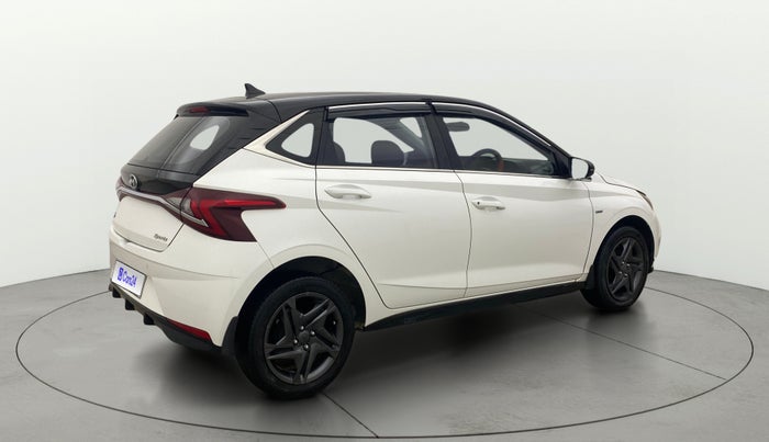 2021 Hyundai NEW I20 SPORTZ 1.2 AT, Petrol, Automatic, 21,650 km, Right Back Diagonal