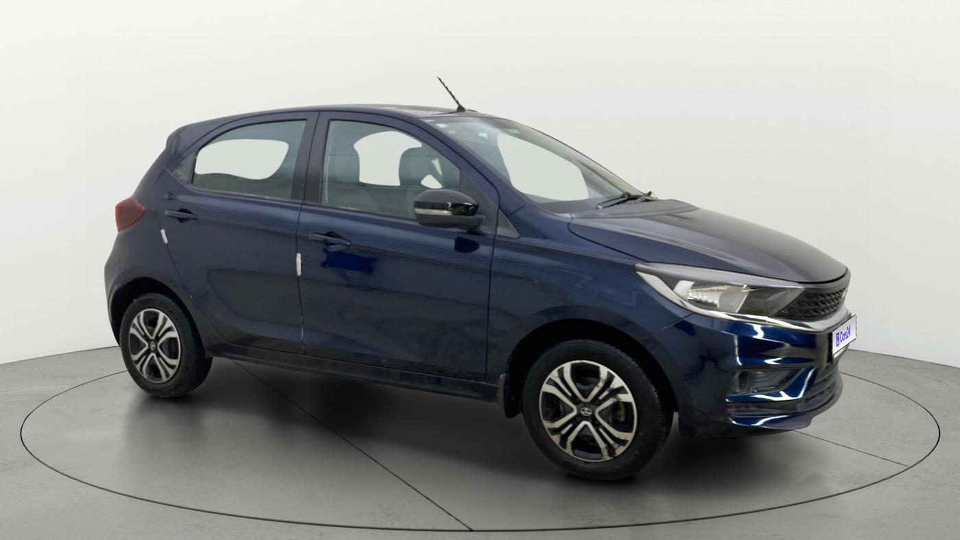 2023 Tata Tiago XT PETROL, Petrol, Manual, 29,438 km, Right Front Diagonal