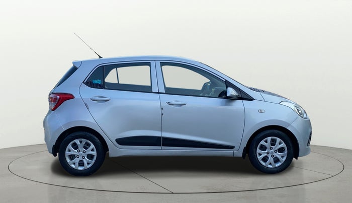 2016 Hyundai Grand i10 MAGNA 1.2 KAPPA VTVT, Petrol, Manual, 77,691 km, Right Side View