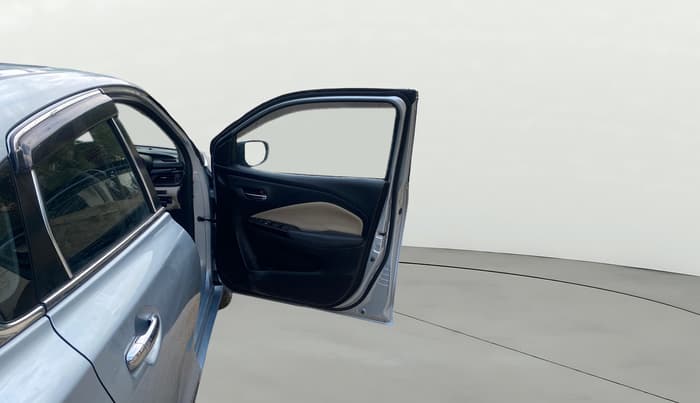 2025 Toyota Glanza G E-CNG, CNG, Manual, 9,848 km, RHS Front Door
