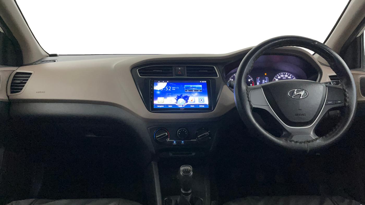 2018 Hyundai Elite i20 MAGNA EXECUTIVE 1.2, Petrol, Manual, 67,202 km, Dashboard