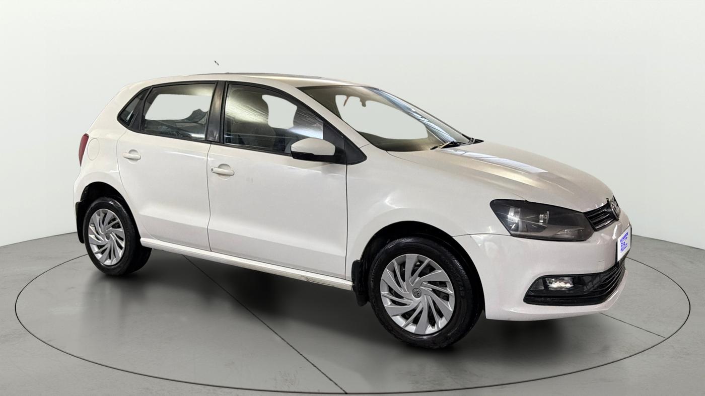2015 Volkswagen Polo COMFORTLINE 1.2L, Petrol, Manual, 82,772 km, Right Front Diagonal