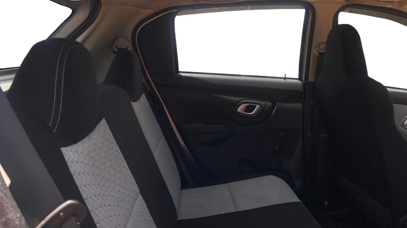 2021 Datsun Redi Go T(O) 1.0, Petrol, Manual, 44,014 km, Right Side Rear Door Cabin
