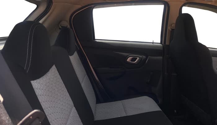 2021 Datsun Redi Go T(O) 1.0, Petrol, Manual, 44,014 km, Right Side Rear Door Cabin
