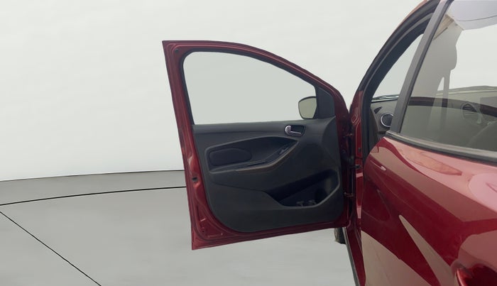 2019 Ford FREESTYLE TITANIUM 1.2 PETROL, Petrol, Manual, 63,064 km, LHS Front Door