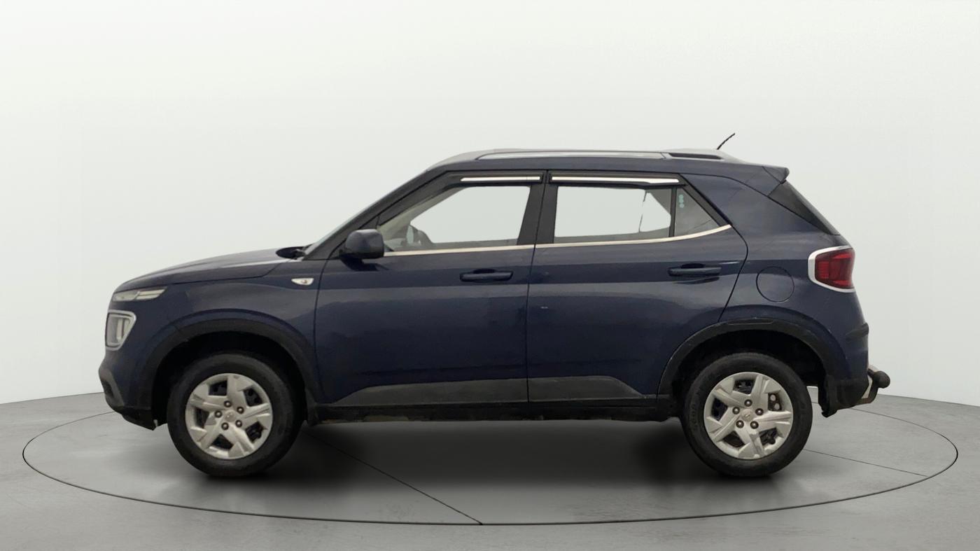 2021 Hyundai VENUE S 1.2, Petrol, Manual, 60,591 km, Left Side