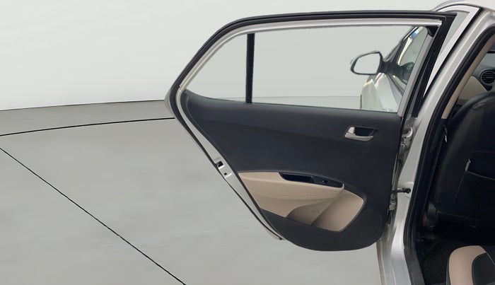 2015 Hyundai Grand i10 SPORTZ 1.2 KAPPA VTVT, Petrol, Manual, 73,343 km, LHS Rear Door