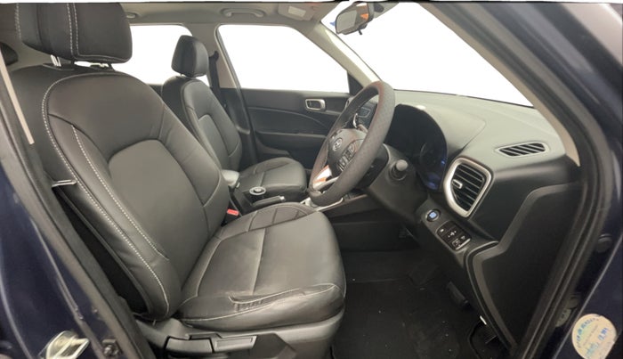 2019 Hyundai VENUE SX PLUS 1.0 TURBO DCT, Petrol, Automatic, 75,829 km, Right Side Front Door Cabin