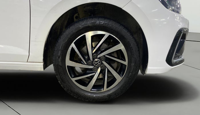 2023 Volkswagen VIRTUS TOPLINE TSI 1.0 AT, Petrol, Automatic, 74,418 km, Right Front Wheel