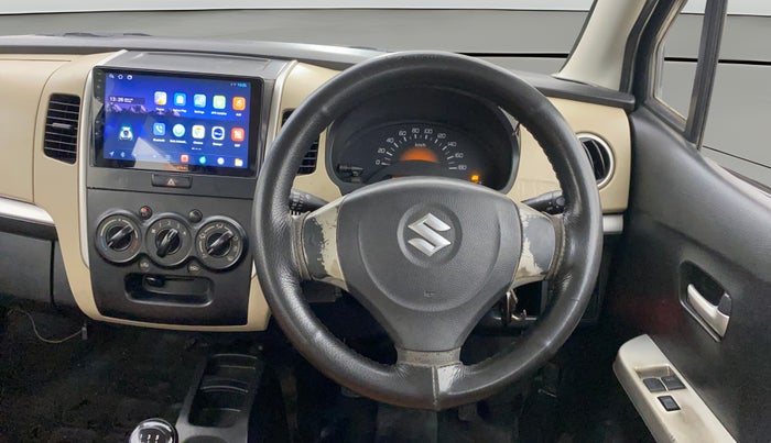 2018 Maruti Wagon R 1.0 LXI CNG, CNG, Manual, 1,03,894 km, Steering Wheel Close Up