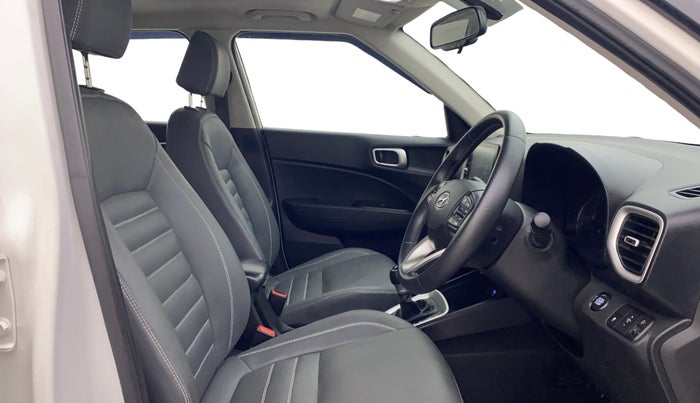 2019 Hyundai VENUE SX PLUS 1.0 TURBO DCT, Petrol, Automatic, 50,117 km, Right Side Front Door Cabin