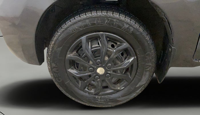 2021 Maruti Alto LXI CNG, CNG, Manual, 59,335 km, Left Front Wheel