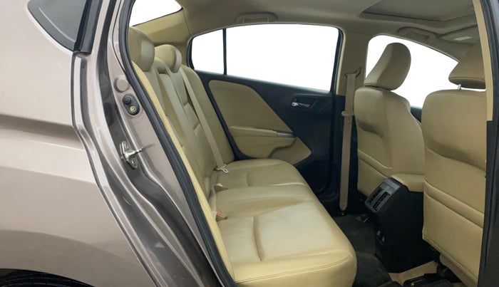 2016 Honda City 1.5L I-VTEC VX, Petrol, Manual, 34,954 km, Right Side Rear Door Cabin