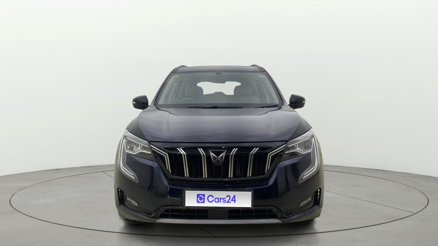 2023 Mahindra XUV700 AX 5 P AT 5 STR, Petrol, Automatic, 12,399 km, Front