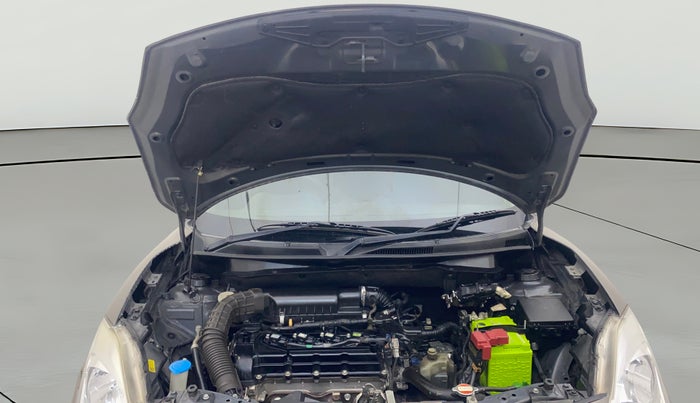 2018 Maruti Swift VXI AMT, Petrol, Automatic, 61,367 km, Open Bonet